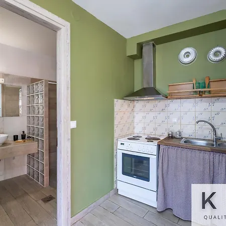 Σπίτι διακοπών Spedion Villas. Red Stone Πεσάδα